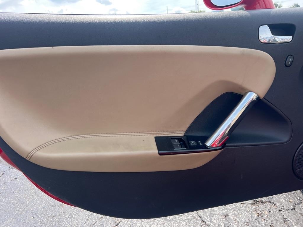 Saturn Sky 2dr Conv 2009