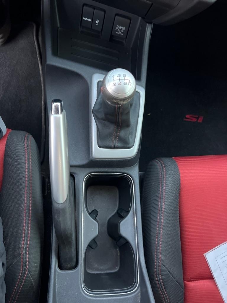 Honda Civic Coupe 2dr Man Si 2015
