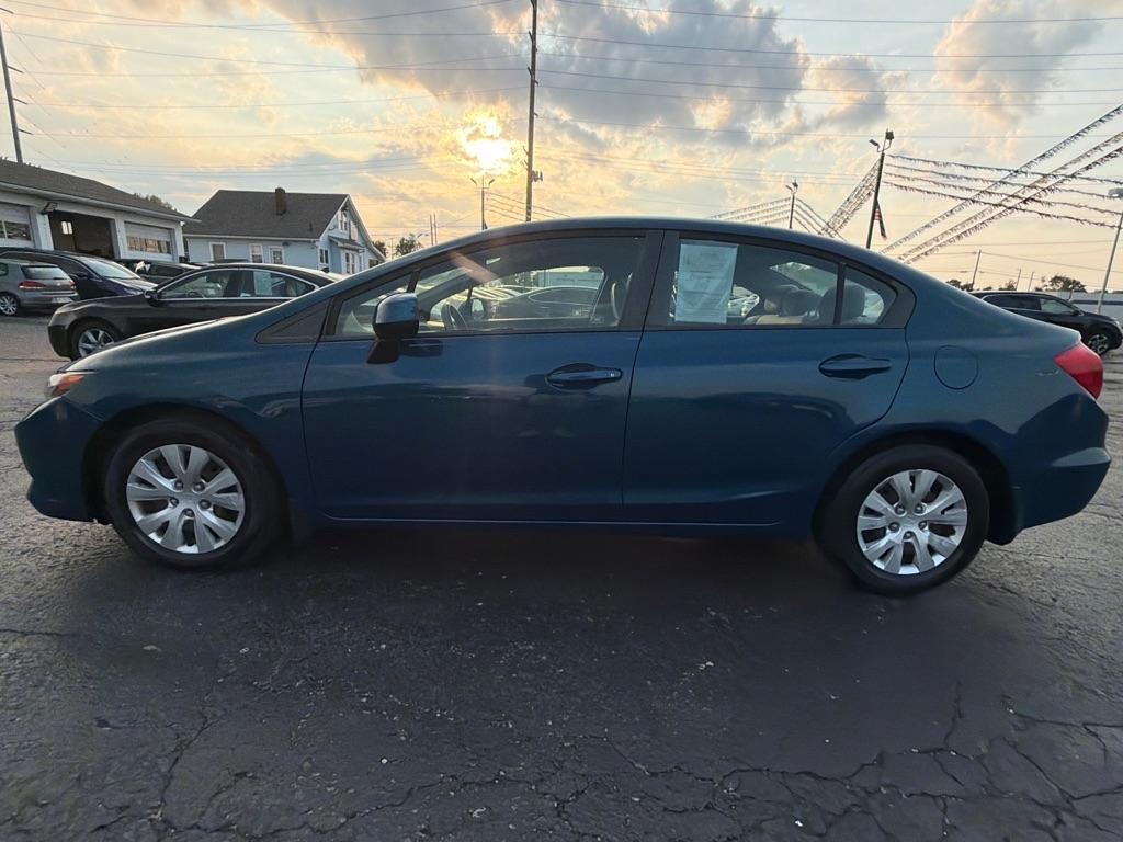 Honda Civic Sdn 4dr Auto LX 2012