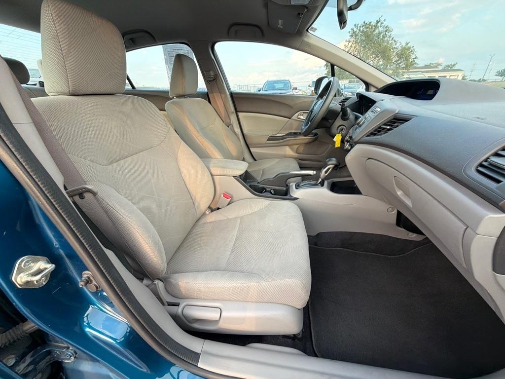 Honda Civic Sdn 4dr Auto LX 2012