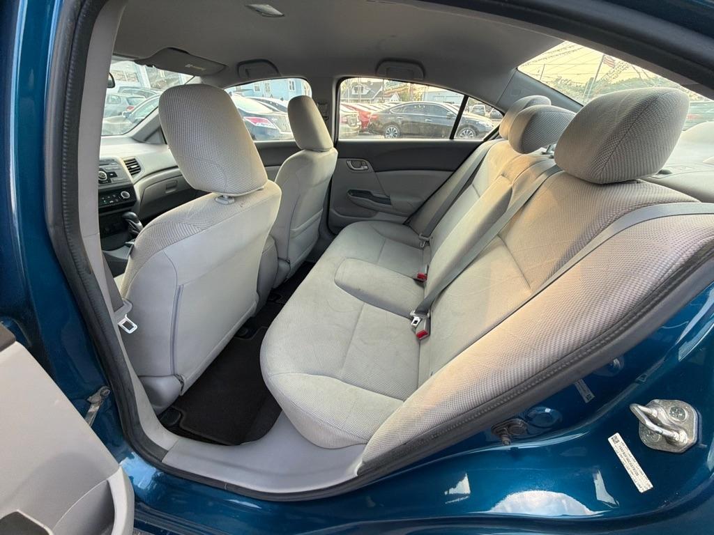 Honda Civic Sdn 4dr Auto LX 2012