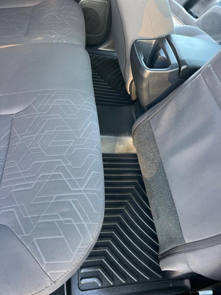 Toyota Tacoma TRD Off Road Double Cab 5' Bed V6 4x4 MT (Natl) 2017