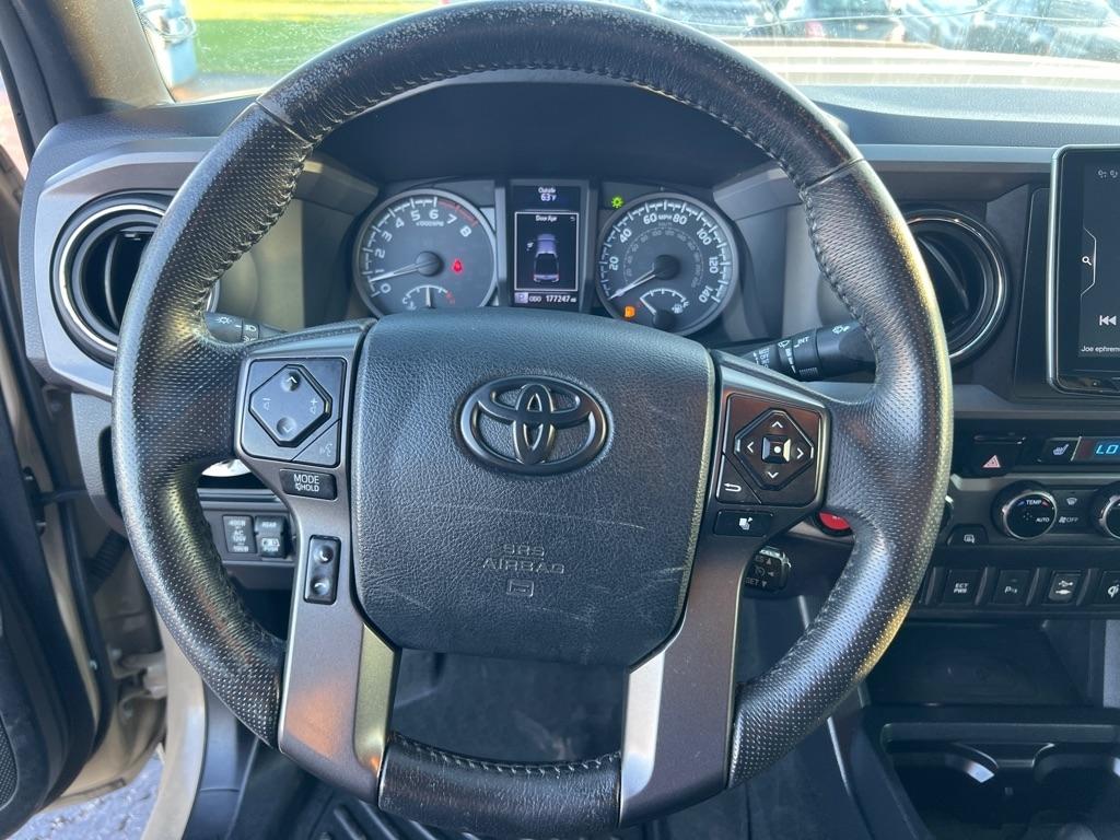 Toyota Tacoma TRD Off Road Double Cab 5' Bed V6 4x4 MT (Natl) 2017