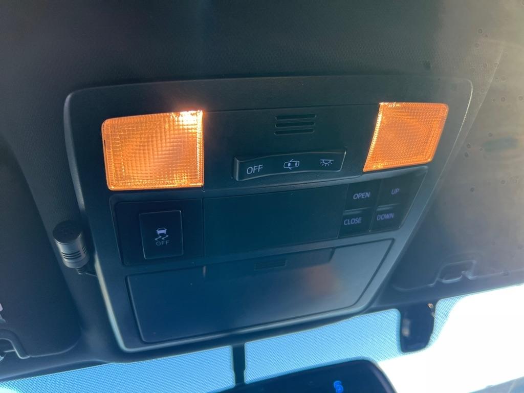 Toyota Tacoma TRD Off Road Double Cab 5' Bed V6 4x4 MT (Natl) 2017