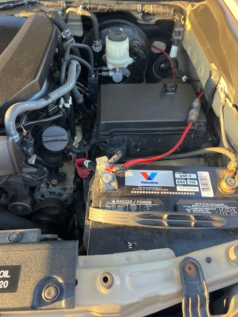 Toyota Tacoma TRD Off Road Double Cab 5' Bed V6 4x4 MT (Natl) 2017
