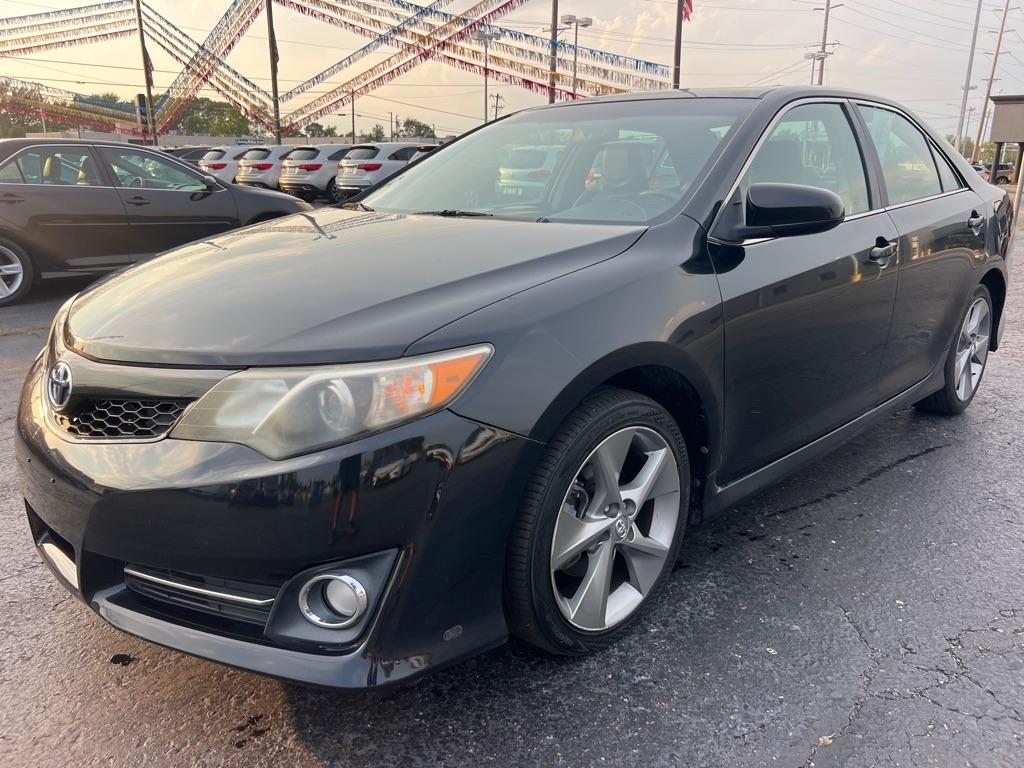 Toyota Camry 4dr Sdn V6 Auto XLE (Natl) 2012
