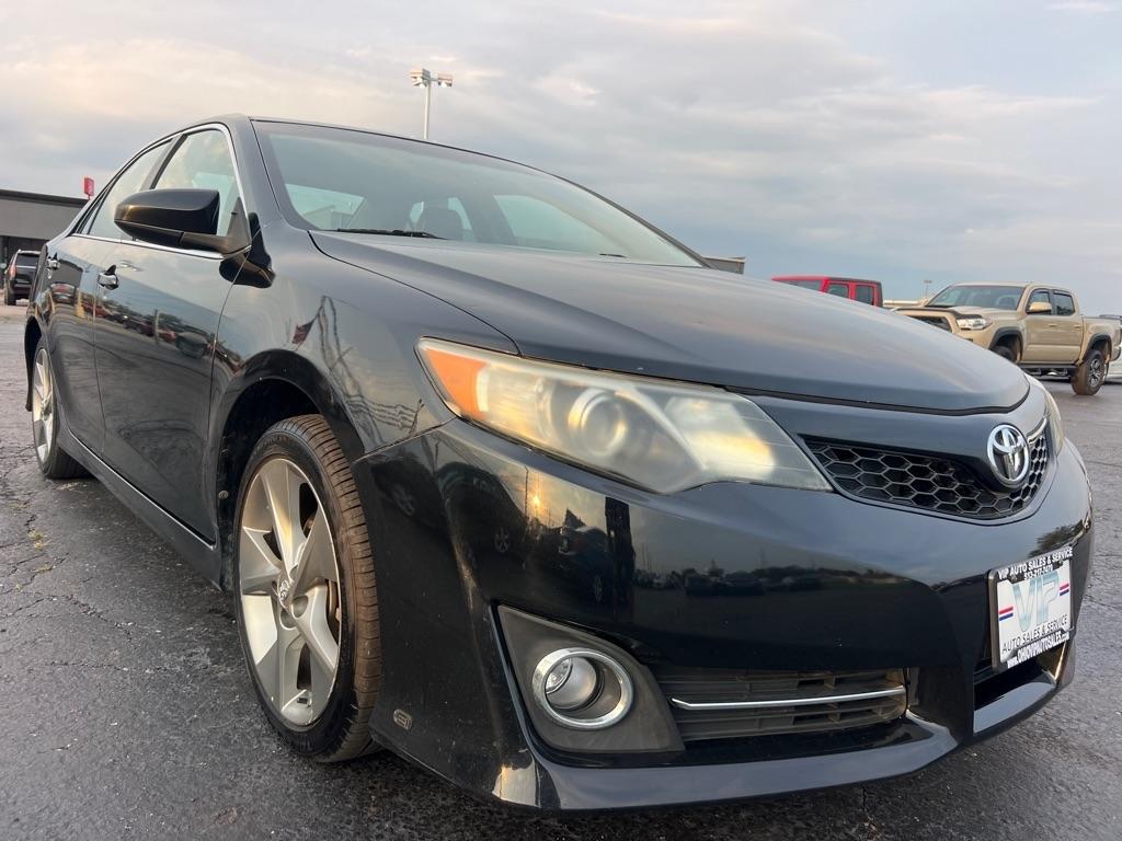 Toyota Camry 4dr Sdn V6 Auto XLE (Natl) 2012