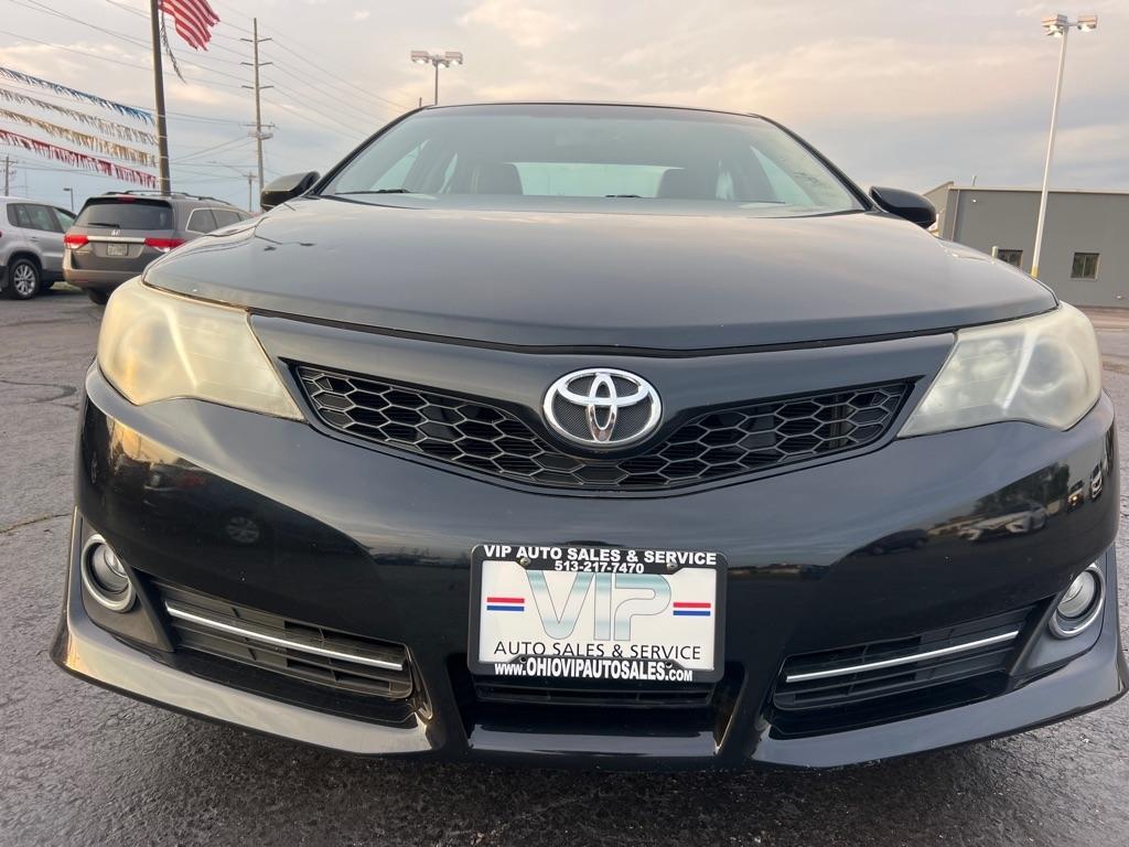 Toyota Camry 4dr Sdn V6 Auto XLE (Natl) 2012