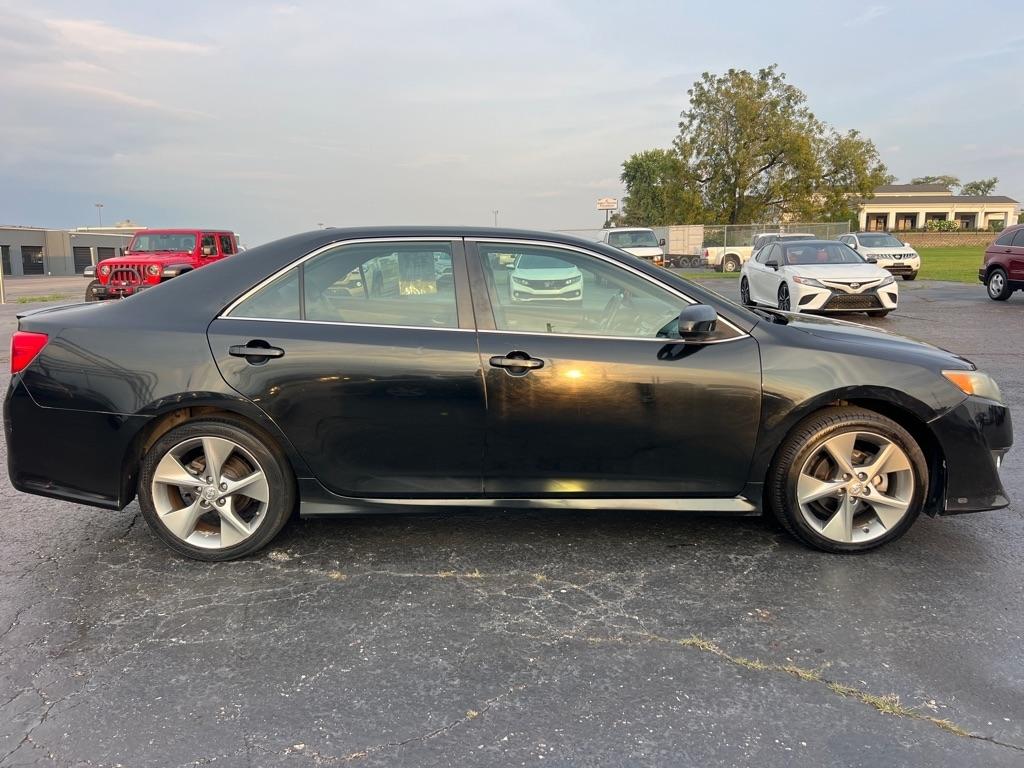 Toyota Camry 4dr Sdn V6 Auto XLE (Natl) 2012
