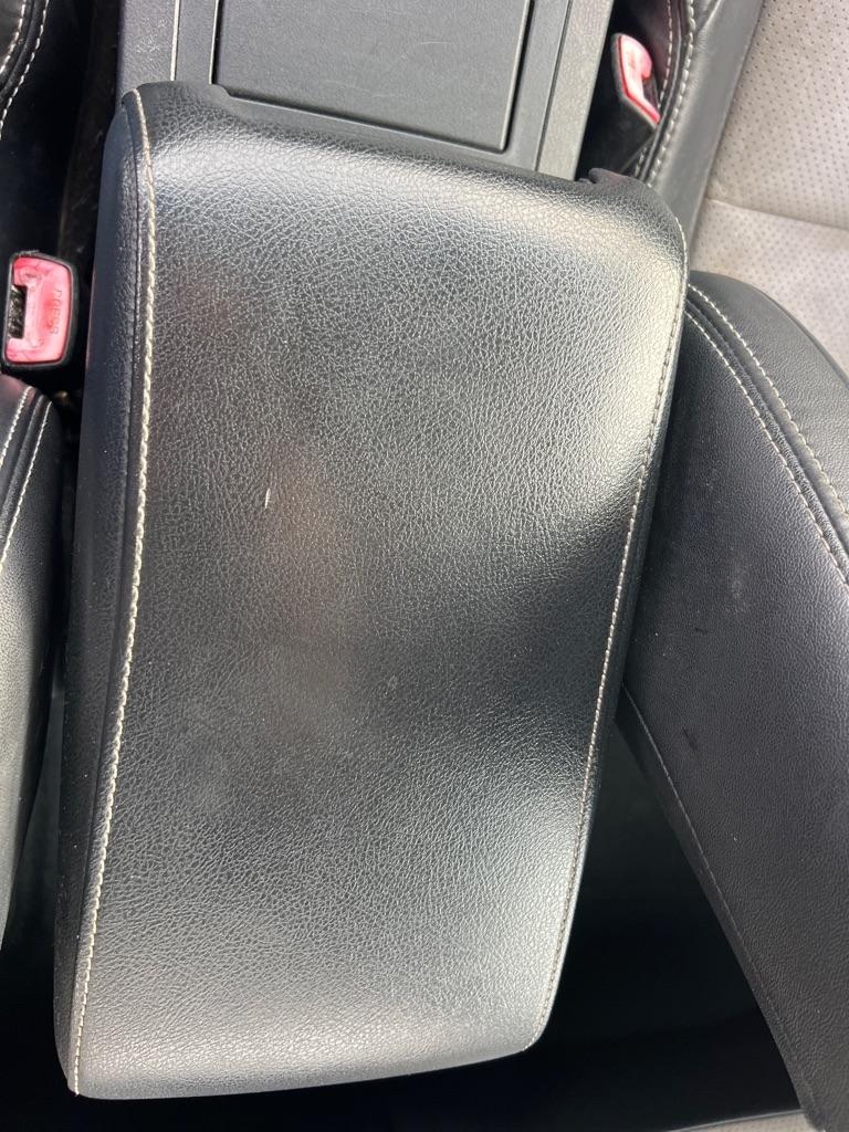Toyota Camry 4dr Sdn V6 Auto XLE (Natl) 2012