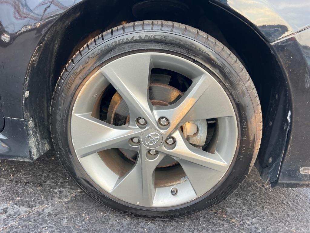 Toyota Camry 4dr Sdn V6 Auto XLE (Natl) 2012