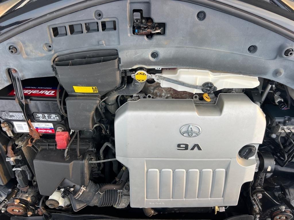 Toyota Camry 4dr Sdn V6 Auto XLE (Natl) 2012