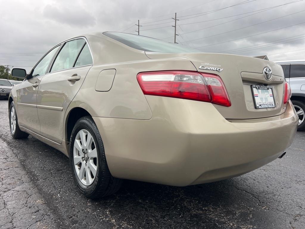 Toyota Camry 4dr Sdn I4 Auto XLE (Natl) 2007