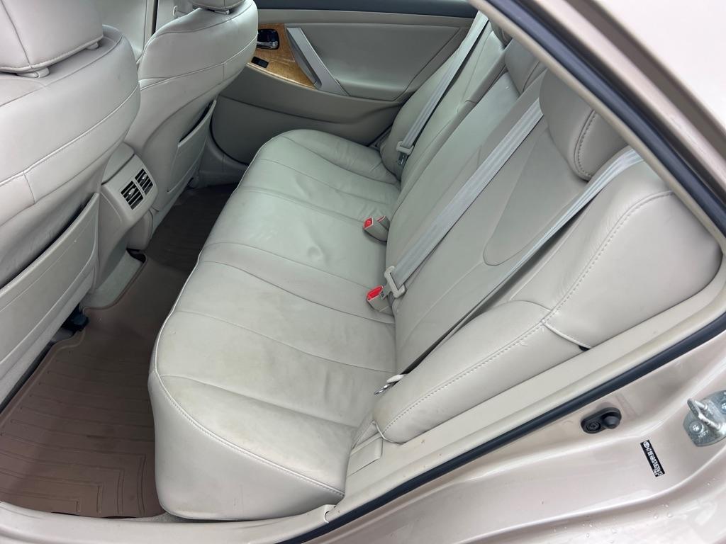 Toyota Camry 4dr Sdn I4 Auto XLE (Natl) 2007