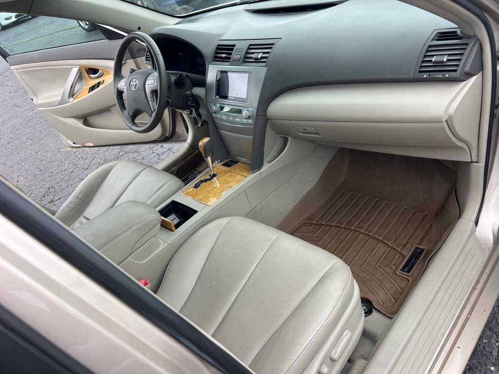 Toyota Camry 4dr Sdn I4 Auto XLE (Natl) 2007