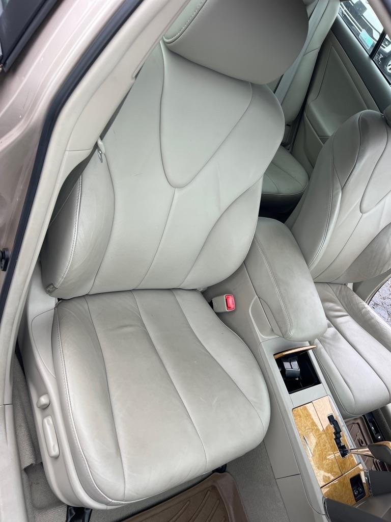 Toyota Camry 4dr Sdn I4 Auto XLE (Natl) 2007