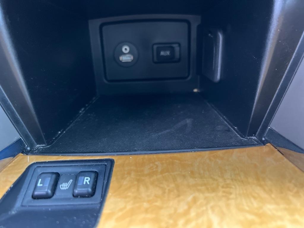 Toyota Camry 4dr Sdn I4 Auto XLE (Natl) 2007