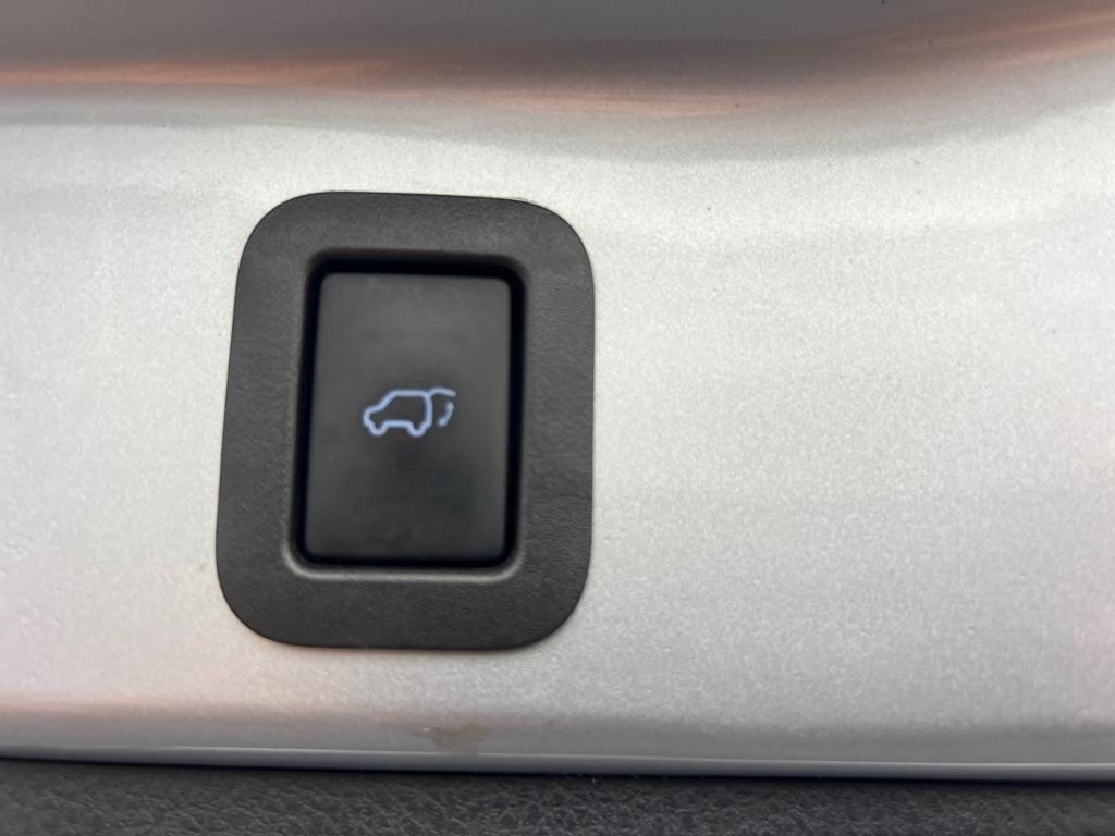 Toyota Highlander AWD 4dr V6 Limited (Natl) 2015