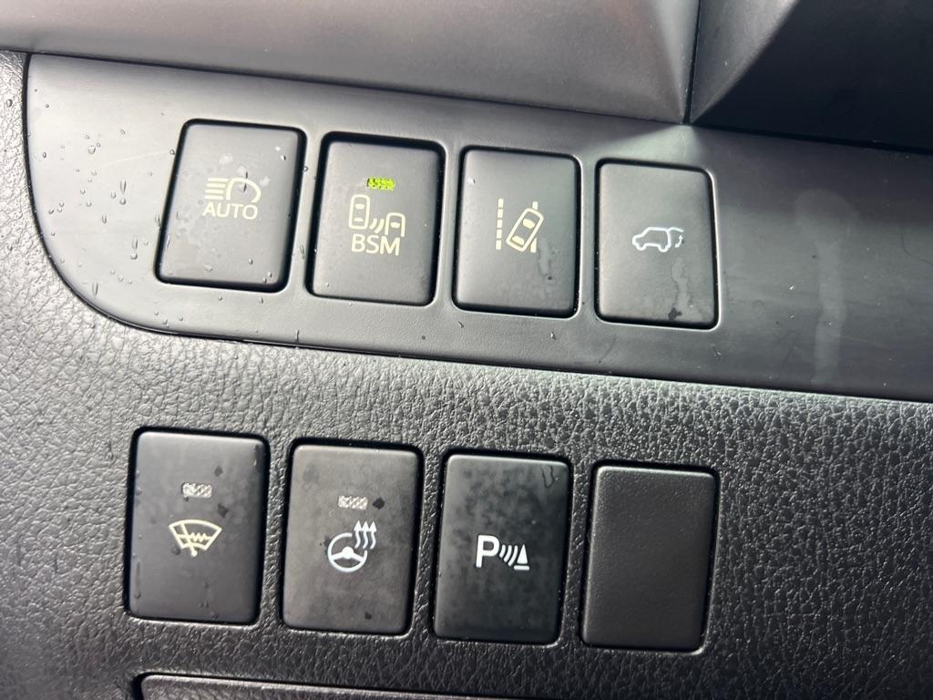 Toyota Highlander AWD 4dr V6 Limited (Natl) 2015