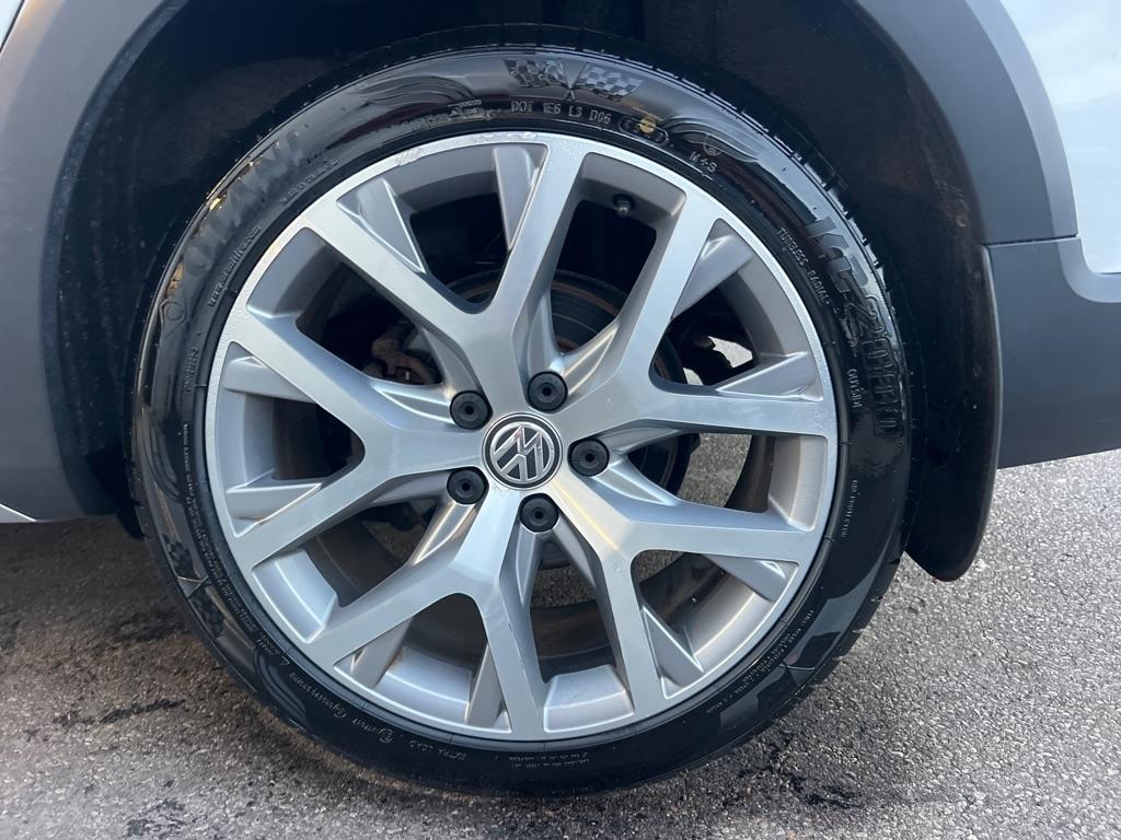 Volkswagen Golf Alltrack 1.8T SEL DSG 2017