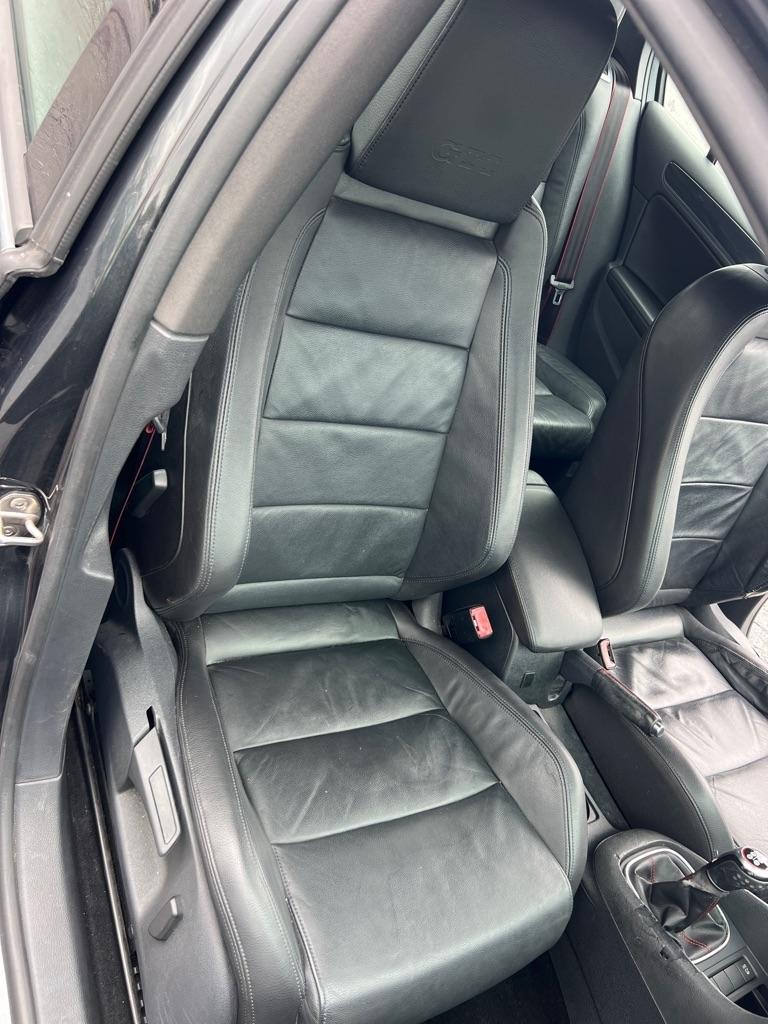Volkswagen GTI 4dr HB Man Driver's Edition PZEV 2014