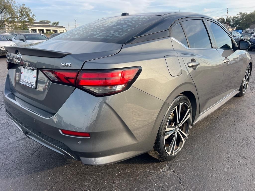 Nissan Sentra SR CVT 2020