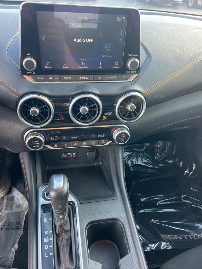 Nissan Sentra SR CVT 2020