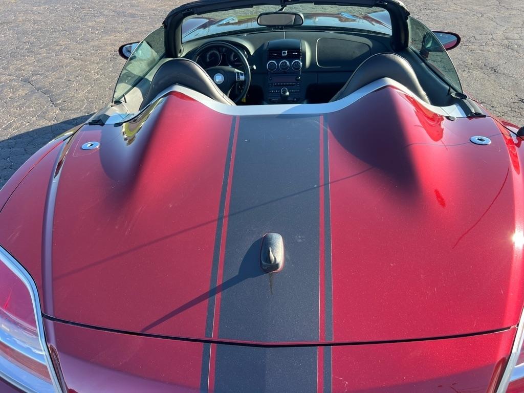 Saturn Sky 2dr Conv Red Line Ruby Red SE *Ltd Avail* 2009