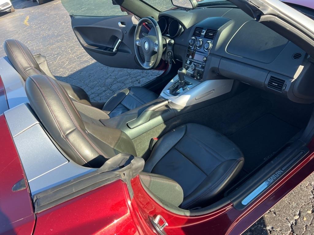 Saturn Sky 2dr Conv Red Line Ruby Red SE *Ltd Avail* 2009