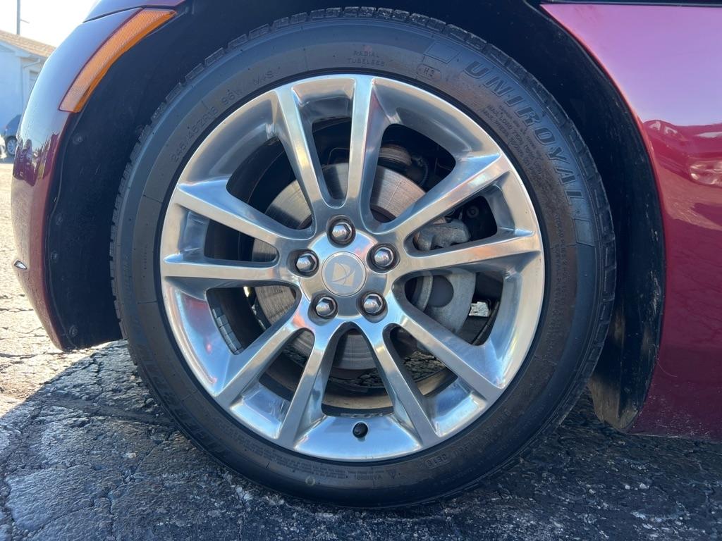 Saturn Sky 2dr Conv Red Line Ruby Red SE *Ltd Avail* 2009