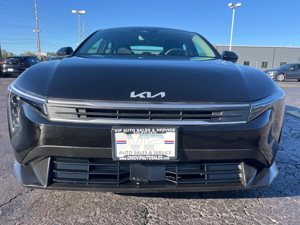 Kia K4 LXS Sedan 2026