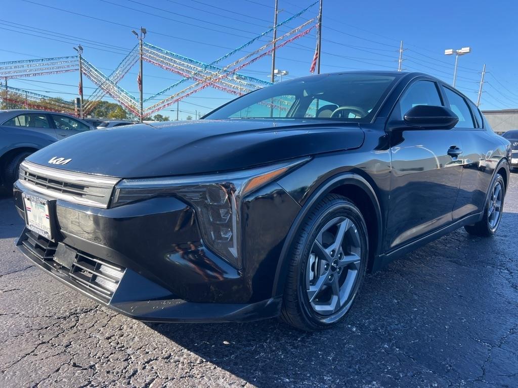 Kia K4 LXS Sedan 2026