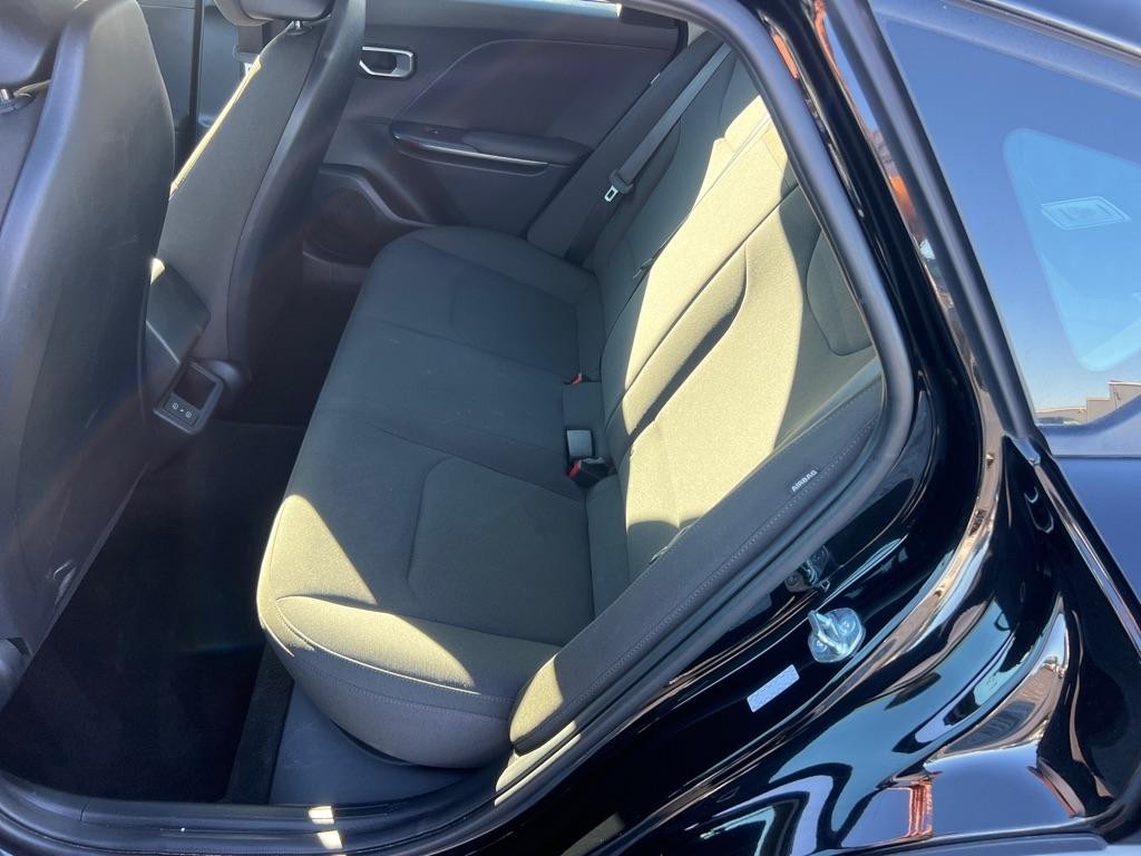 Kia K4 LXS Sedan 2026