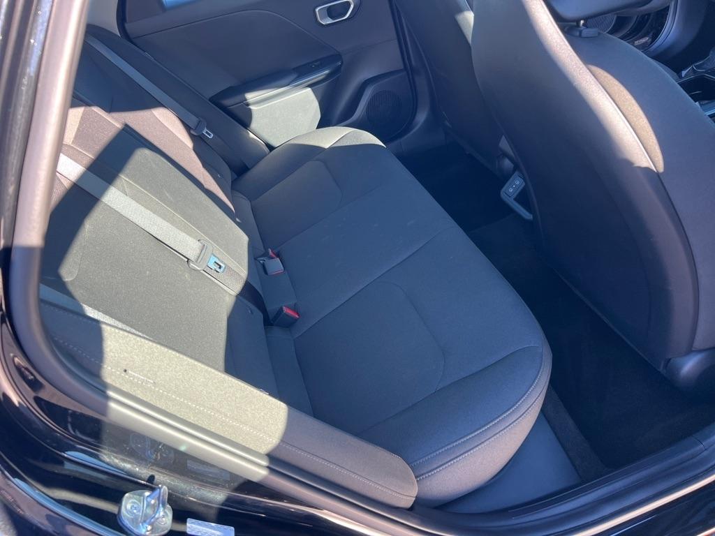 Kia K4 LXS Sedan 2026