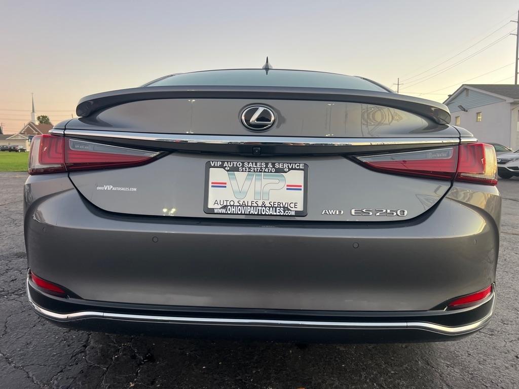 Lexus ES ES 250 Luxury AWD 2021