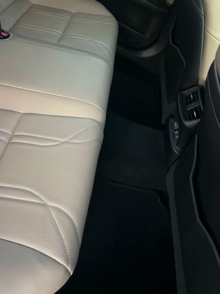 Lexus ES ES 250 Luxury AWD 2021