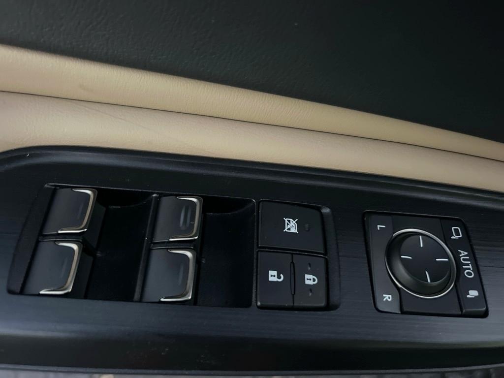 Lexus ES ES 250 Luxury AWD 2021