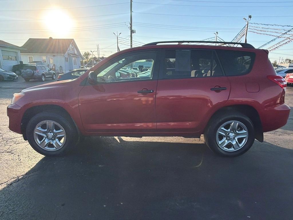 Toyota RAV4 4WD 4dr 4-cyl 4-Spd AT (Natl) 2011