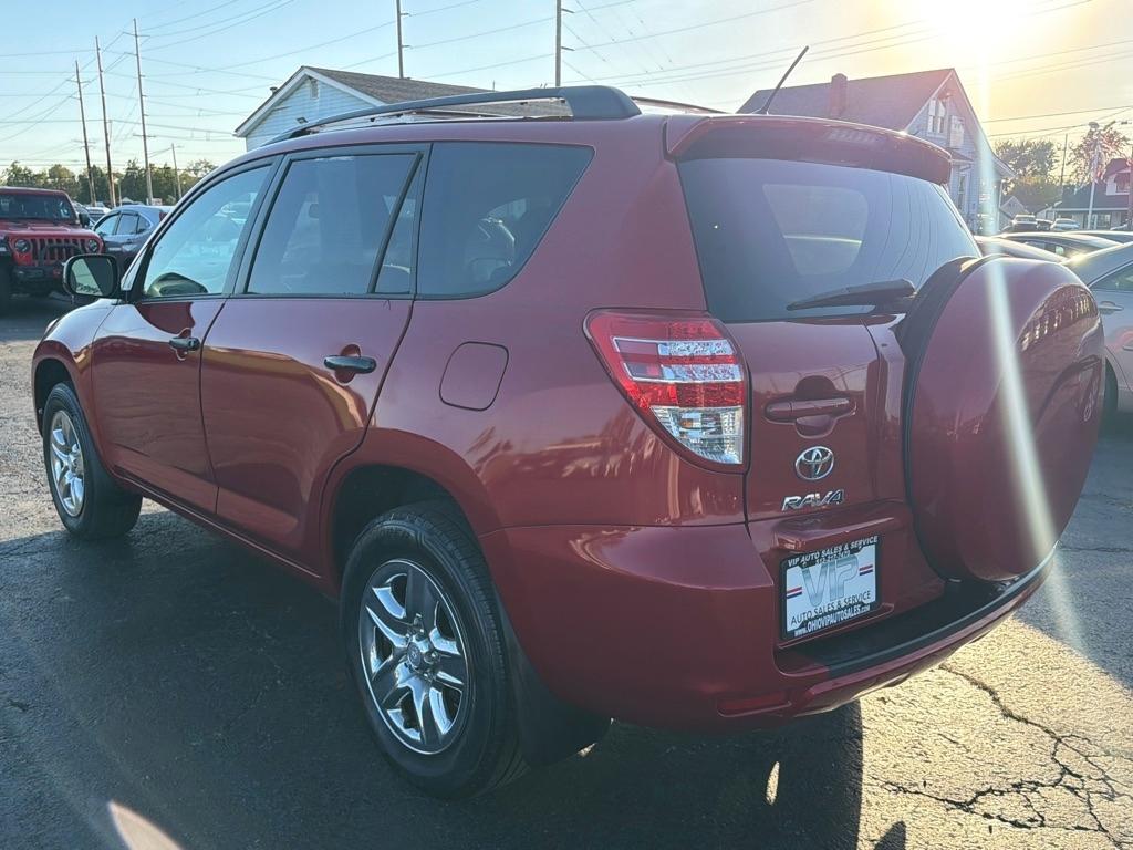 Toyota RAV4 4WD 4dr 4-cyl 4-Spd AT (Natl) 2011
