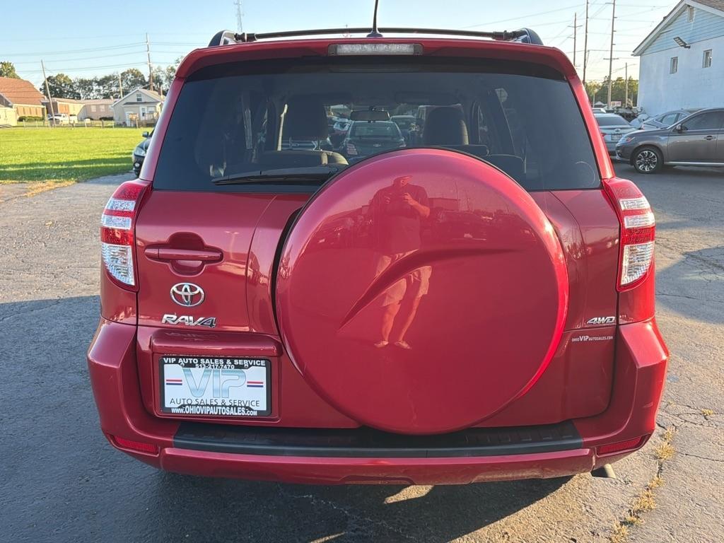 Toyota RAV4 4WD 4dr 4-cyl 4-Spd AT (Natl) 2011