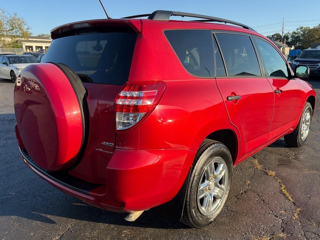 Toyota RAV4 4WD 4dr 4-cyl 4-Spd AT (Natl) 2011
