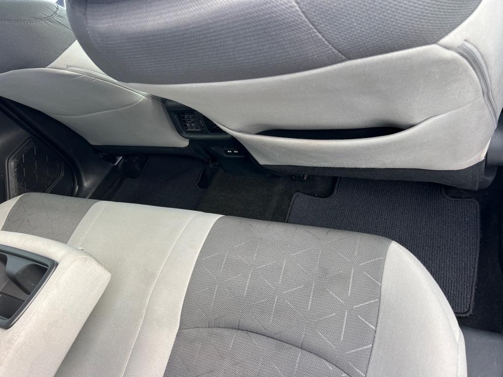 Toyota RAV4 Hybrid XLE AWD (Natl) 2021
