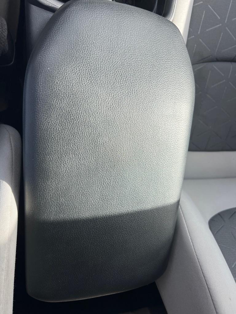Toyota RAV4 Hybrid XLE AWD (Natl) 2021