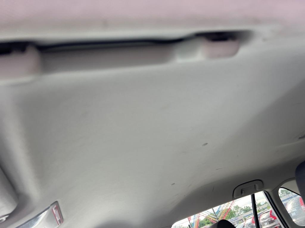 Toyota RAV4 Hybrid XLE AWD (Natl) 2021
