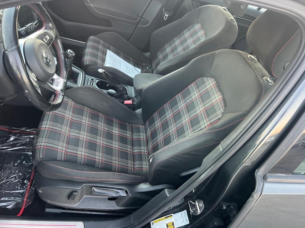 Volkswagen Golf GTI 2.0T 4-Door Autobahn Manual 2017