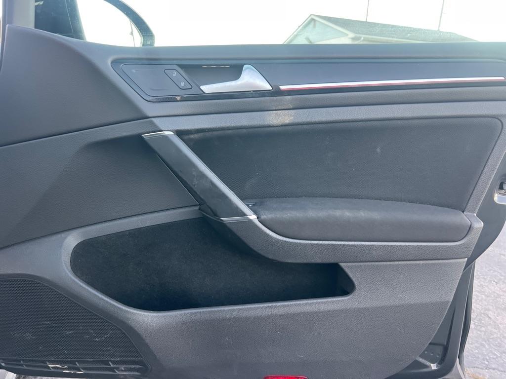 Volkswagen Golf GTI 2.0T 4-Door Autobahn Manual 2017