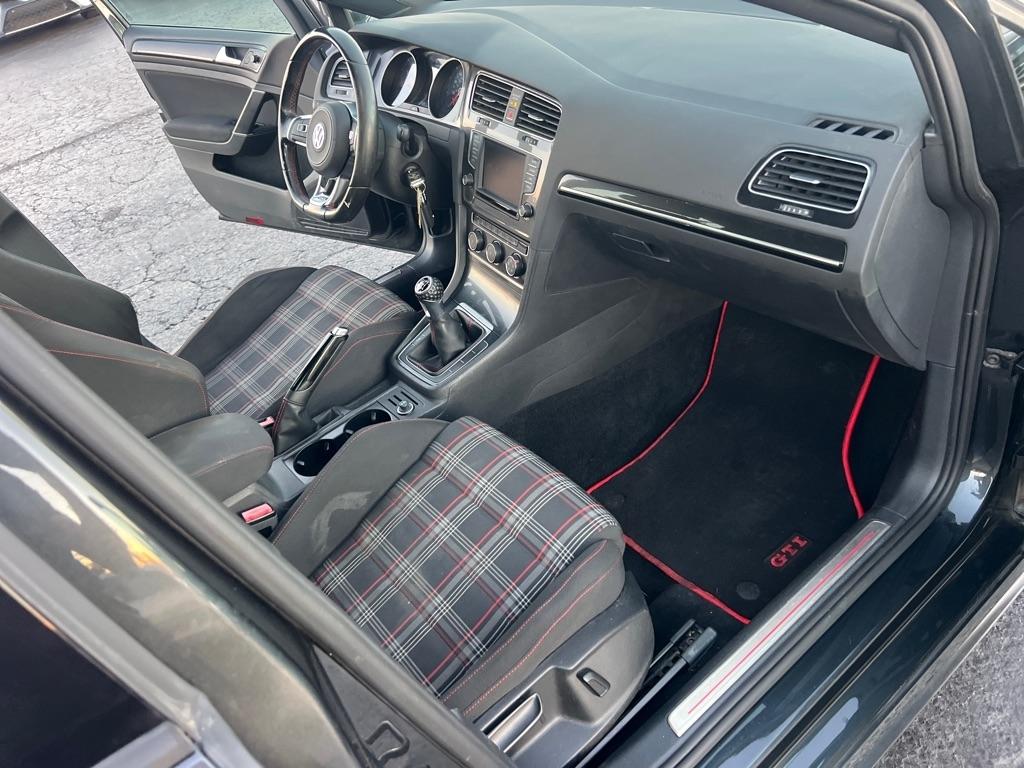 Volkswagen Golf GTI 2.0T 4-Door Autobahn Manual 2017
