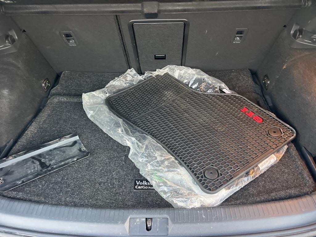 Volkswagen Golf GTI 2.0T 4-Door Autobahn Manual 2017