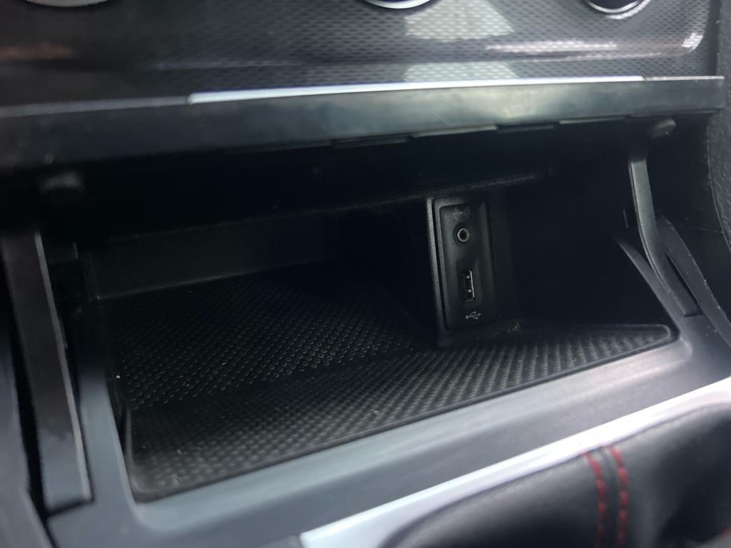 Volkswagen Golf GTI 2.0T 4-Door Autobahn Manual 2017