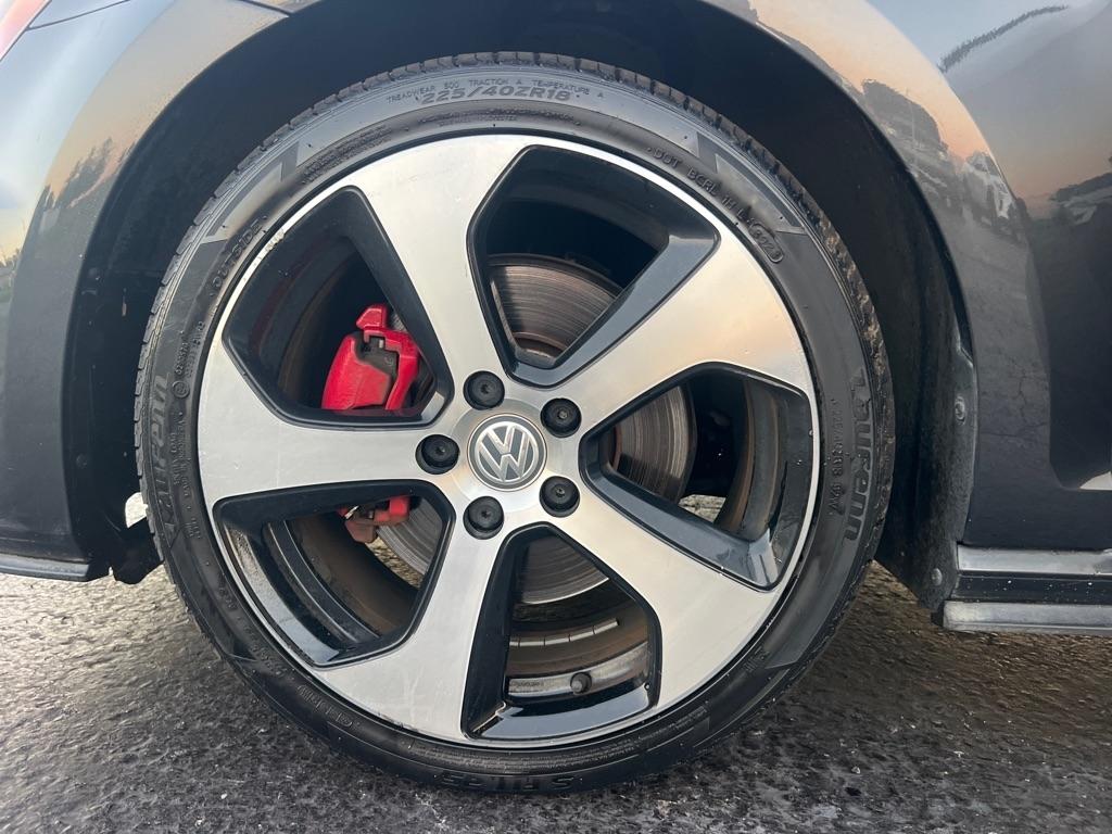 Volkswagen Golf GTI 2.0T 4-Door Autobahn Manual 2017